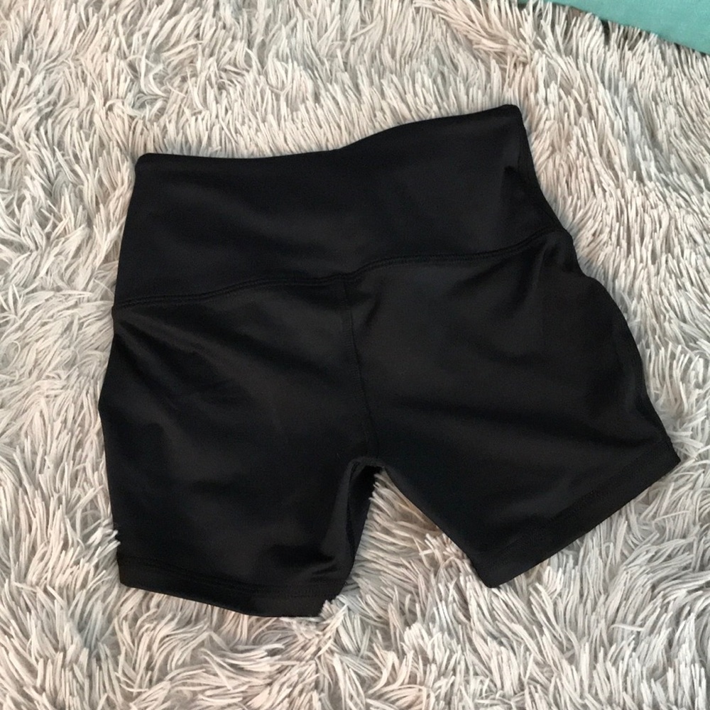 Spandex - Picture 2 of 2